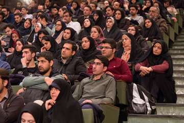 «چهارمین جایزه شهید احمدی روشن» با حضور سورنا ستاری معاون علمی و فناوری رییس جمهوری، محمود نیلی رییس