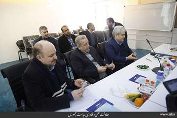 Visit of the Science and Research Town In Isfahan by the Vice President for Science and Technology A