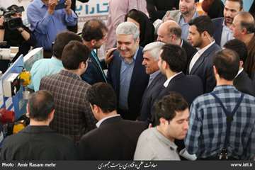 Visit of the Achievement Exhibition at Science and Technology Park of University of Tehran by the Vi