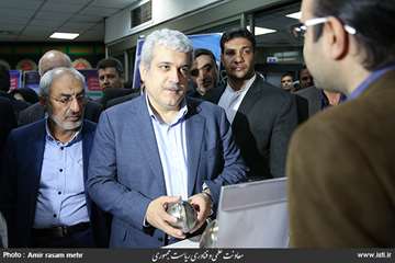 Visit of Exhibition of Spatial Achievements of Iran Space Research Institute by the Vice President f