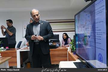 Visit of Sharif University of Industry and PersisGen Par Co., the first medical biotechnology accele