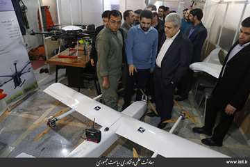 Visit of Sharif Innovation Region by the vice president for science and technology affairs 