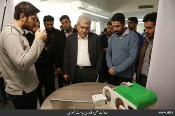 Visit of Sharif Innovation Region by the vice president for science and technology affairs 