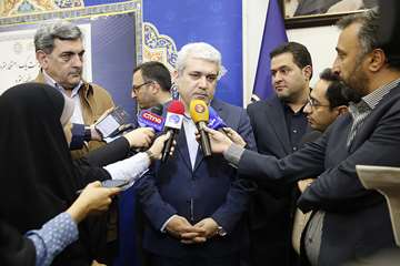 “Made in Iran” Trains on Irans metro rail with the support of the Vice President of Science and Tech