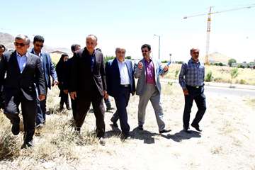 Vice President of Science and Technology Visiting Zanjan’s Knowledge-based Companies