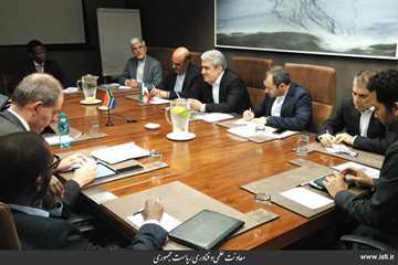 Meetings and summits of the first day of travel of the vice president for science and technology aff