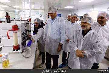 Visit of Sharif University of Industry and PersisGen Par Co., the first medical biotechnology accele