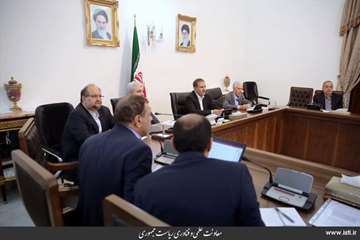 Meeting between Jahangiri and representatives of nanotechnology headquarter 