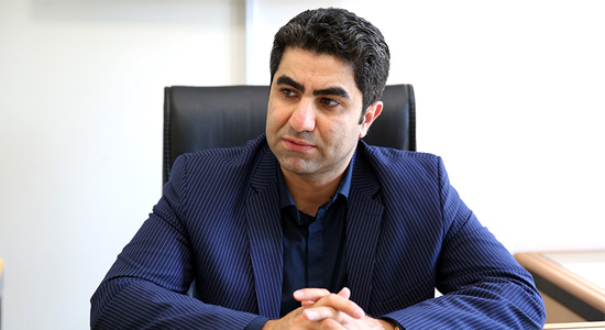 توسعه فناوری اطلاعات و ارتباطات را همگام با دنیا پیش میبریم